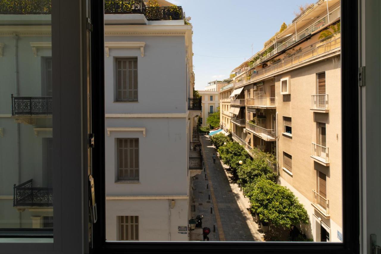 Minimal Apartment In Plaka Athens Exterior photo